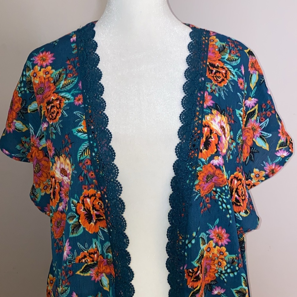 Xhiliration Floral Boho Beach Cover Up Kimono - Picture 2 of 10